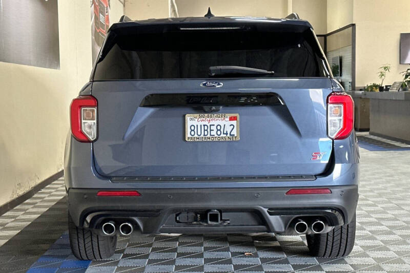 2021 Ford Explorer ST