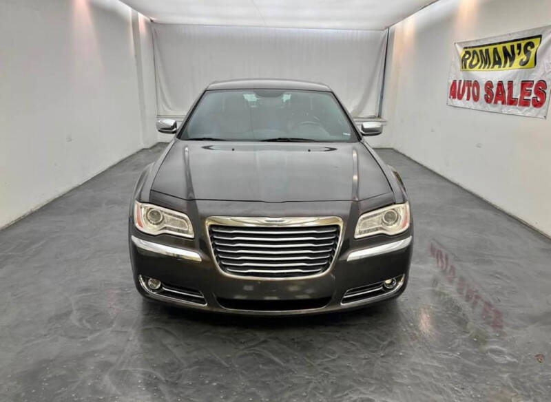 2013 Chrysler 300 for sale at Roman's Auto Sales in Warren MI