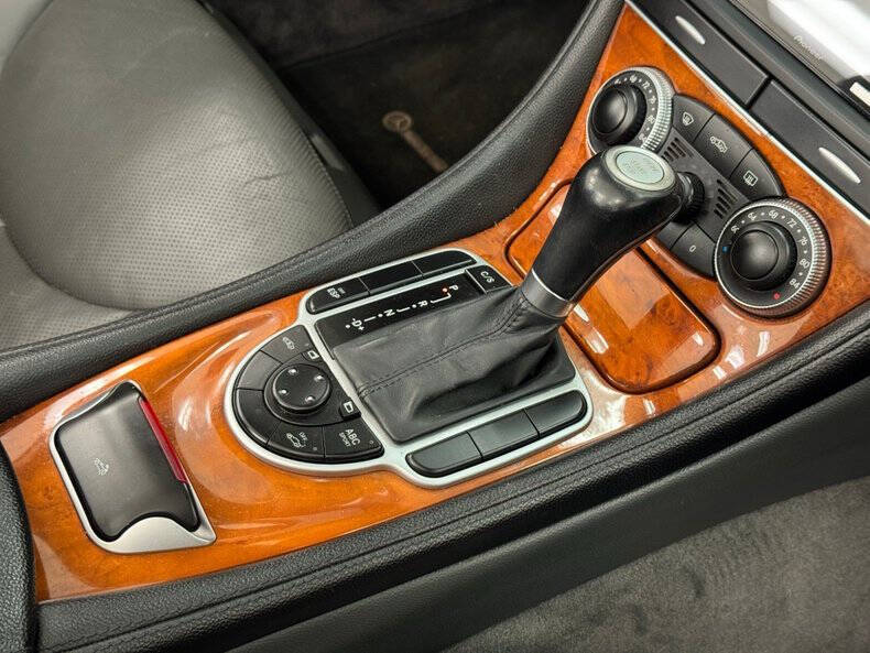 2005 Mercedes-Benz SL-Class SL 500