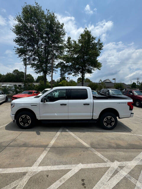 2023 Ford F-150 Lightning XLT