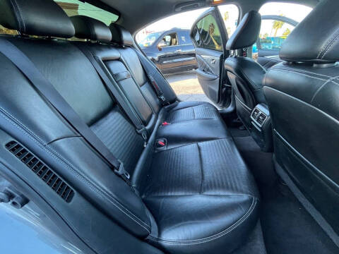 2015 Infiniti Q50 Hybrid Premium