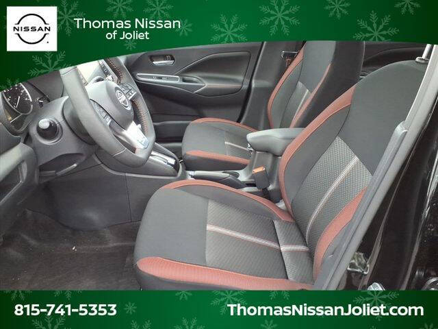 2025 Nissan Versa SR