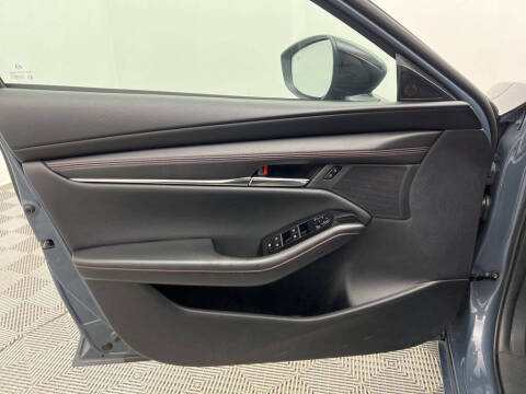 2025 Mazda Mazda3 Sedan 2.5 S Carbon Edition