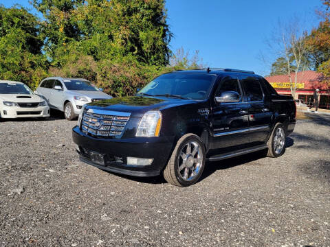 2010 Cadillac Escalade EXT for sale at United Auto Gallery in Lilburn GA