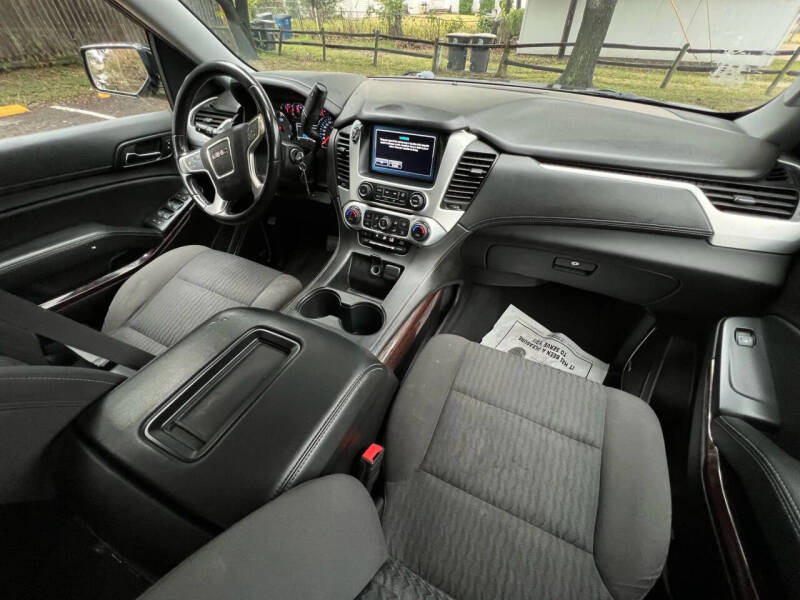 2020 GMC Yukon XL SLE