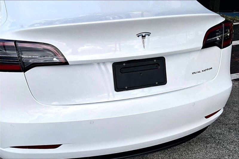 2022 Tesla Model 3 Long Range