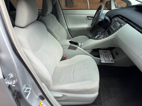 2014 Toyota Prius Two