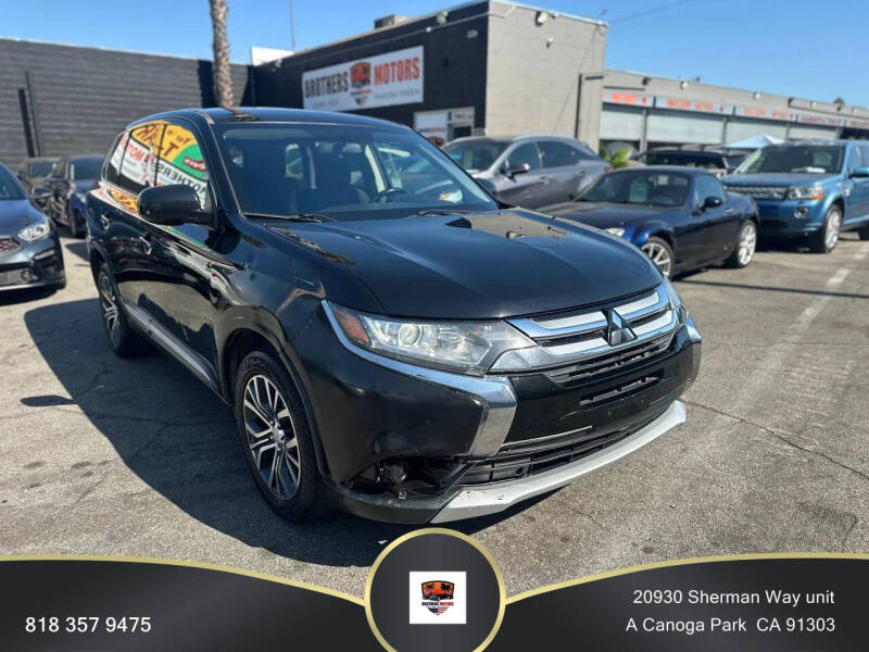 2017 Mitsubishi Outlander ES