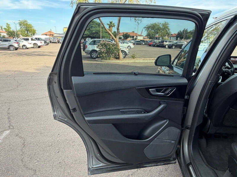 2017 Audi Q7 2.0T quattro Premium Plus