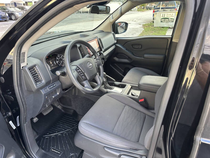 2023 Nissan Frontier S