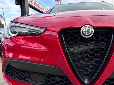 2022 Alfa Romeo Stelvio Sprint