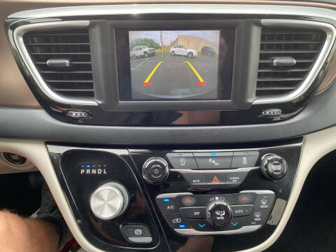 2018 Chrysler Pacifica Touring Plus