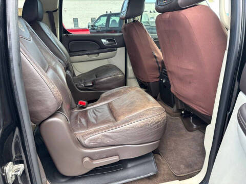 2011 Cadillac Escalade ESV Platinum Edition
