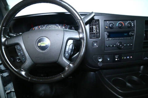 2023 Chevrolet Express 2500