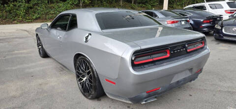 2015 Dodge Challenger SXT