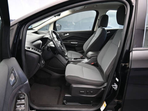 2017 Ford C-MAX Hybrid SE