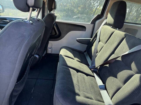 2016 Dodge Grand Caravan American Value Package