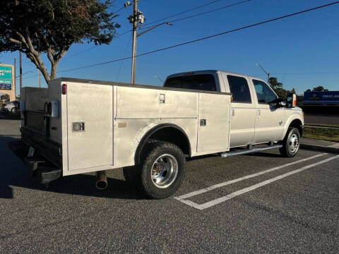 2011 Ford F-350 Super Duty Lariat