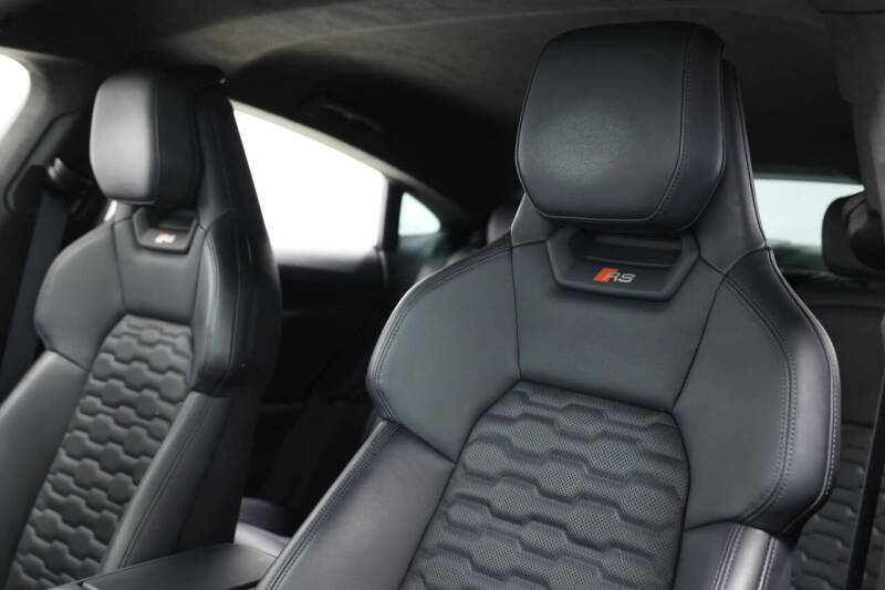 2022 Audi RS e-tron GT quattro