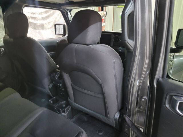 2022 Jeep Gladiator Altitude