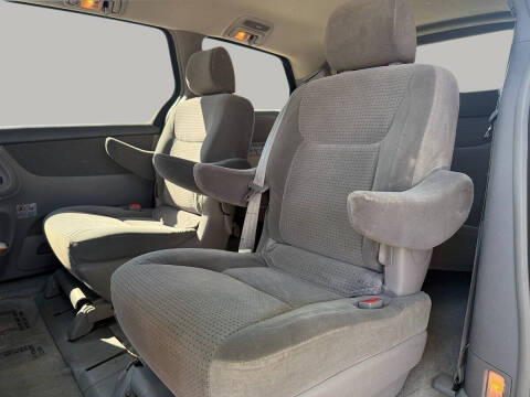 2006 Toyota Sienna