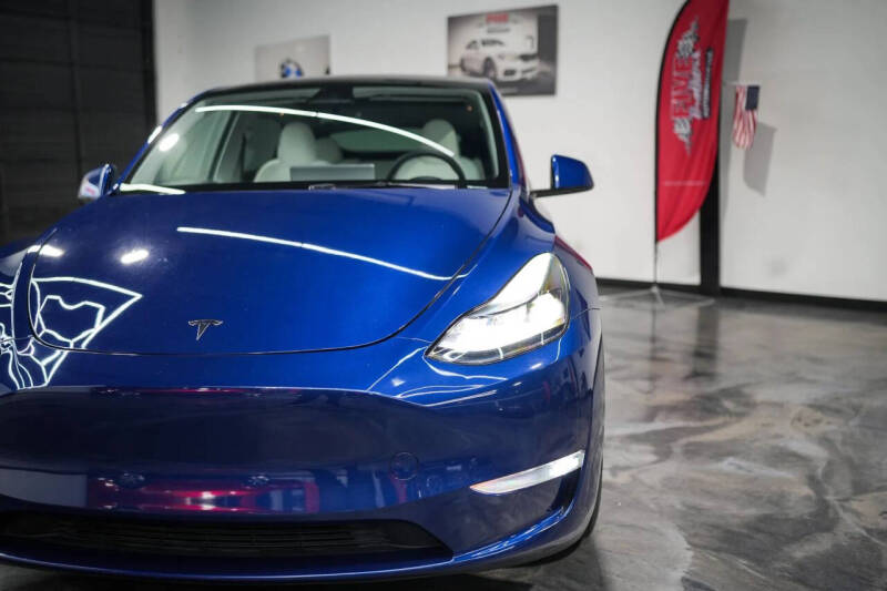 2024 Tesla Model Y Performance