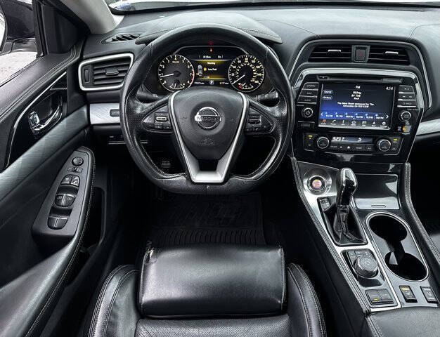 2017 Nissan Maxima Platinum