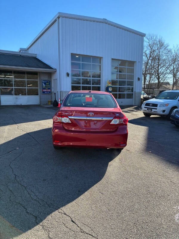 2011 Toyota Corolla LE