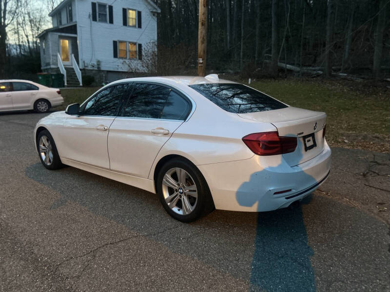 2018 BMW 3 Series 330i xDrive