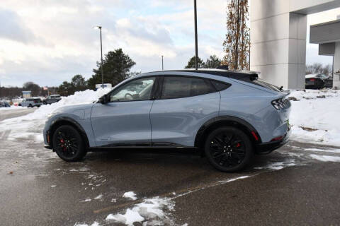 2025 Ford Mustang Mach-E Premium