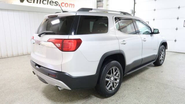 2017 GMC Acadia SLT-1