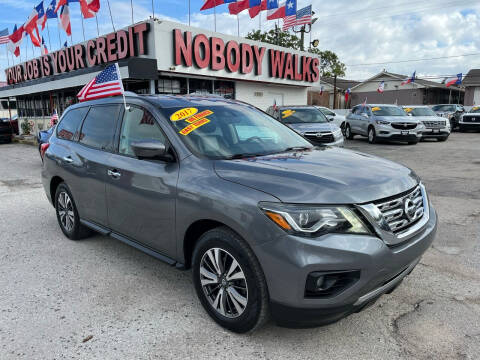 2017 Nissan Pathfinder for sale at Giant Auto Mart in Houston TX