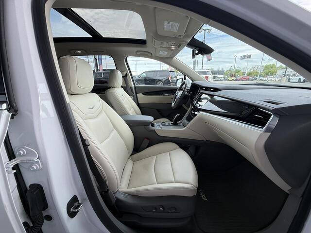 2022 Cadillac XT6 Premium Luxury