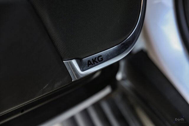 2025 Cadillac Escalade-V