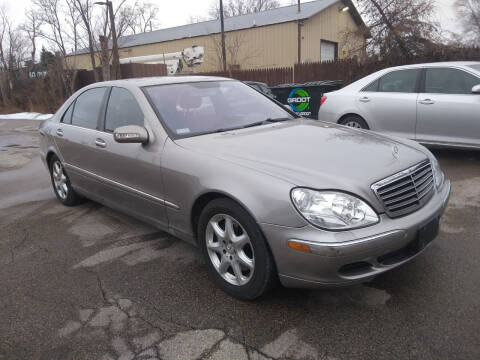 2006 Mercedes-Benz S-Class for sale at GLOBAL AUTOMOTIVE in Grayslake IL