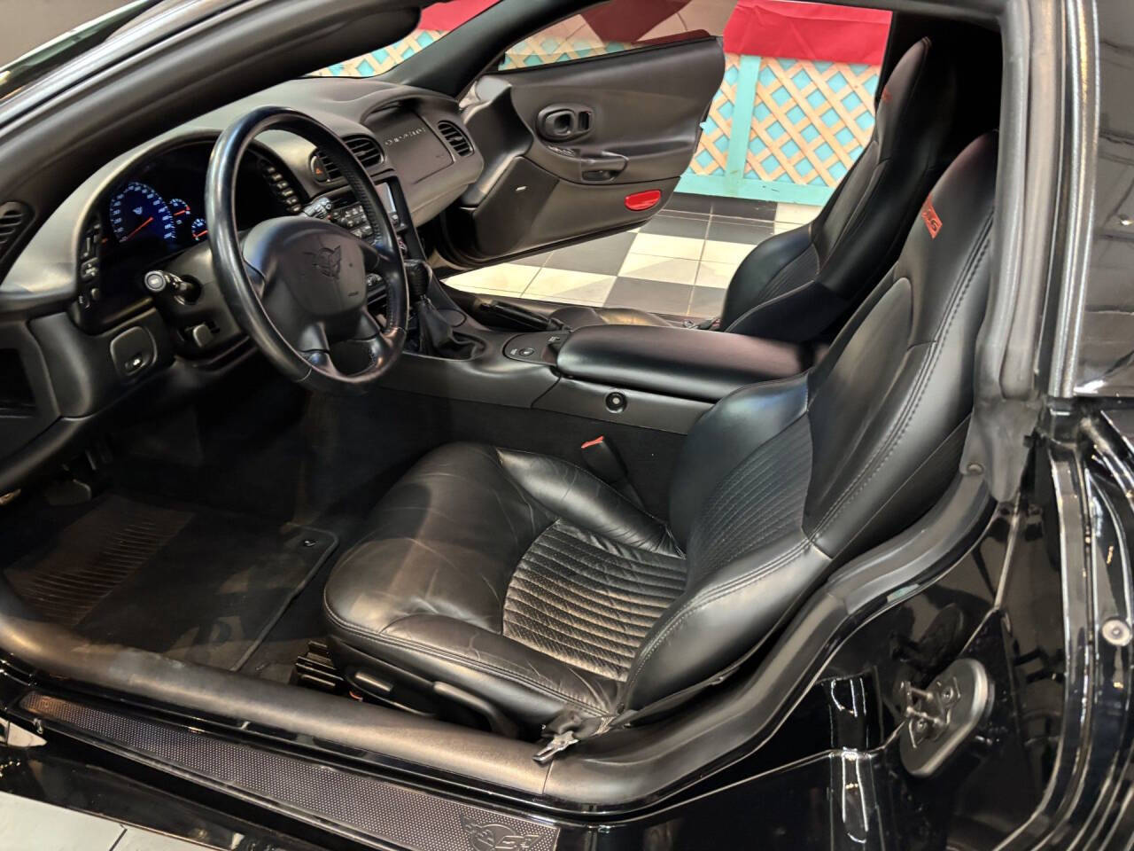 2002 Chevrolet Corvette 21