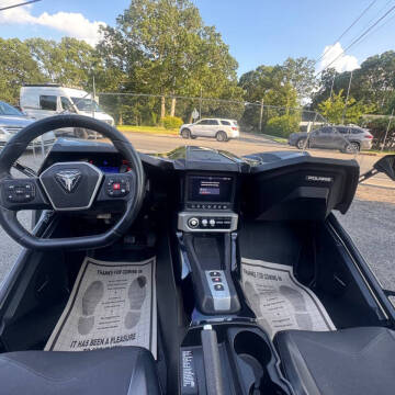 2021 Polaris Slingshot