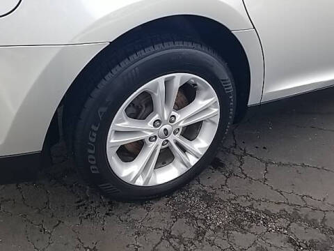 2018 Ford Taurus SEL