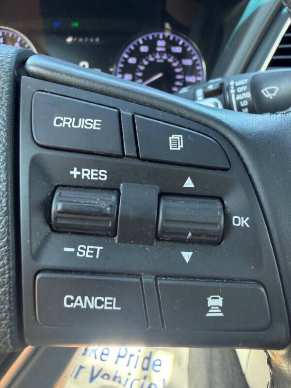 2016 Hyundai Genesis