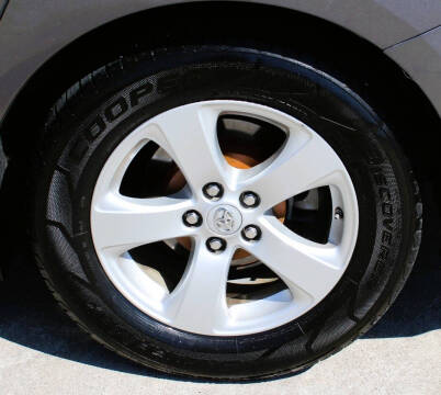 2013 Toyota Sienna LE 7-Passenger Auto Access Seat