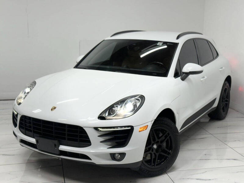 2017 Porsche Macan