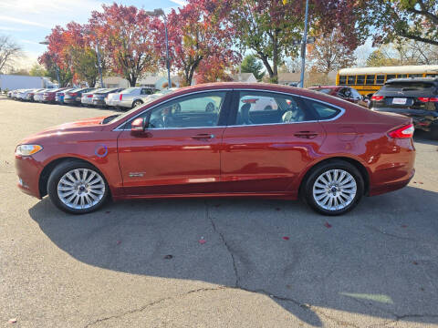 2014 Ford Fusion Energi SE