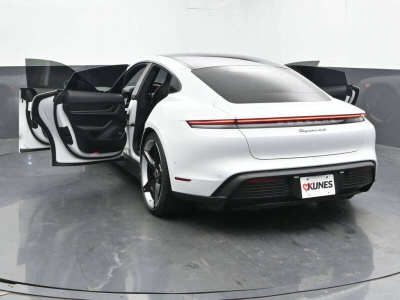 2020 Porsche Taycan 4S