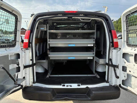 2017 Chevrolet Express 2500