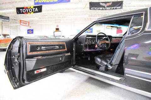 1976 Ford Thunderbird