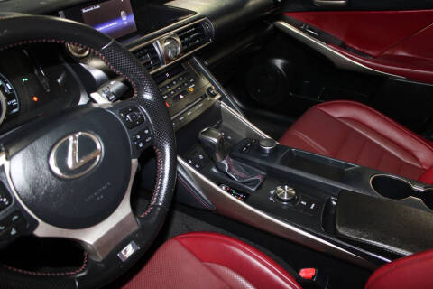 2019 Lexus IS 300