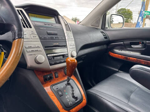 2005 Lexus RX 330