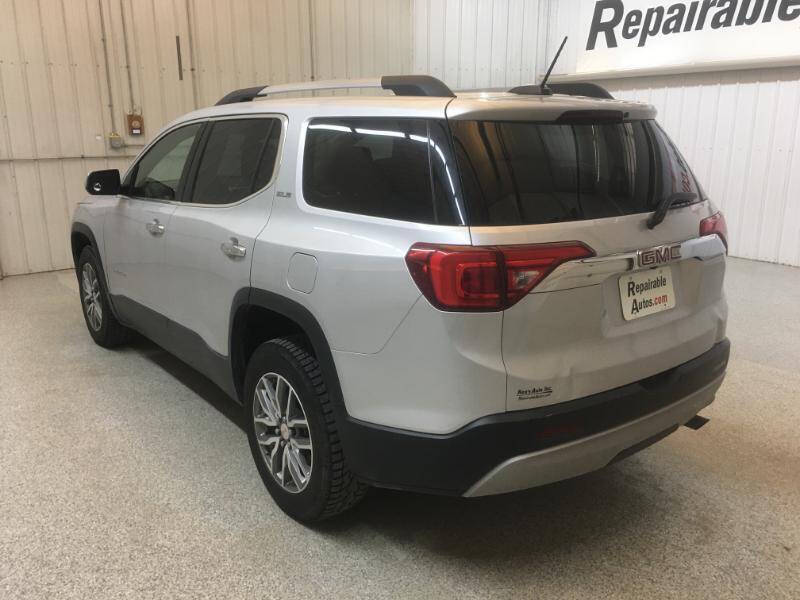 2019 GMC Acadia SLE-2