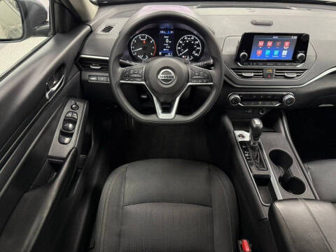 2022 Nissan Altima 2.5 S