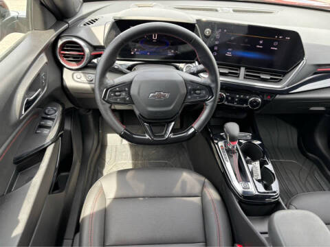 2025 Chevrolet Trax RS